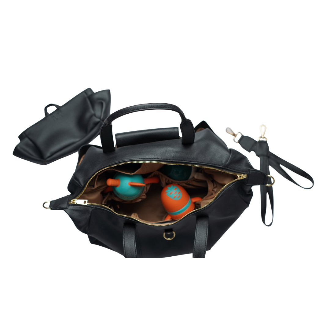 Celina - Classic Black