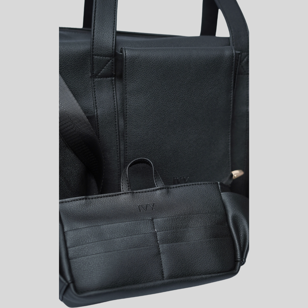 Celina - Classic Black