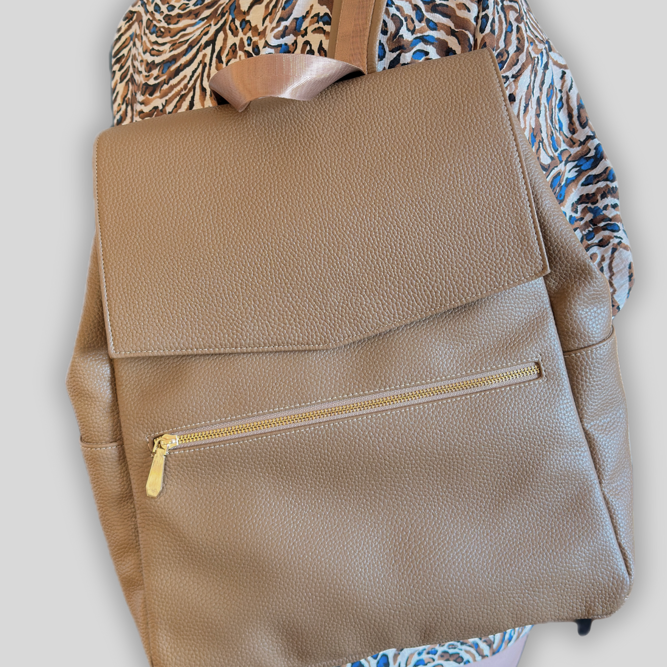 Maria - Camel Brown